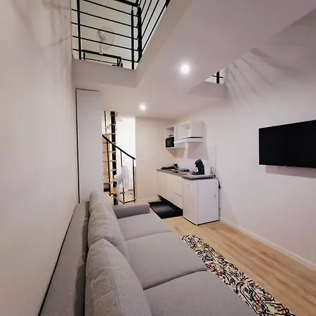 Studio Mezzanine Metro 14 Paris Orly Exterior photo